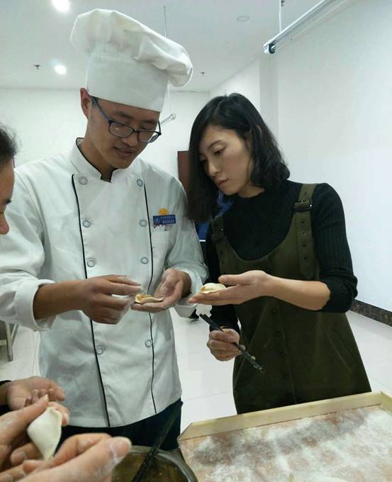 学的很认真