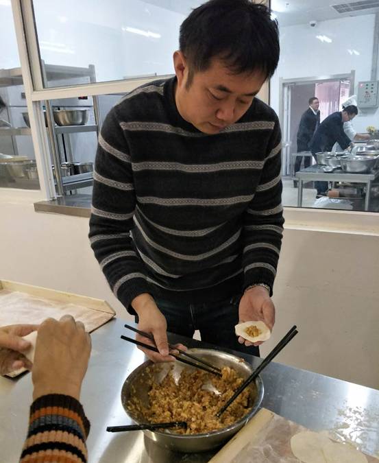 教师包饺子2%20-%20副本