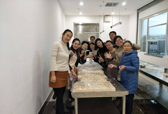 教师饺子出路